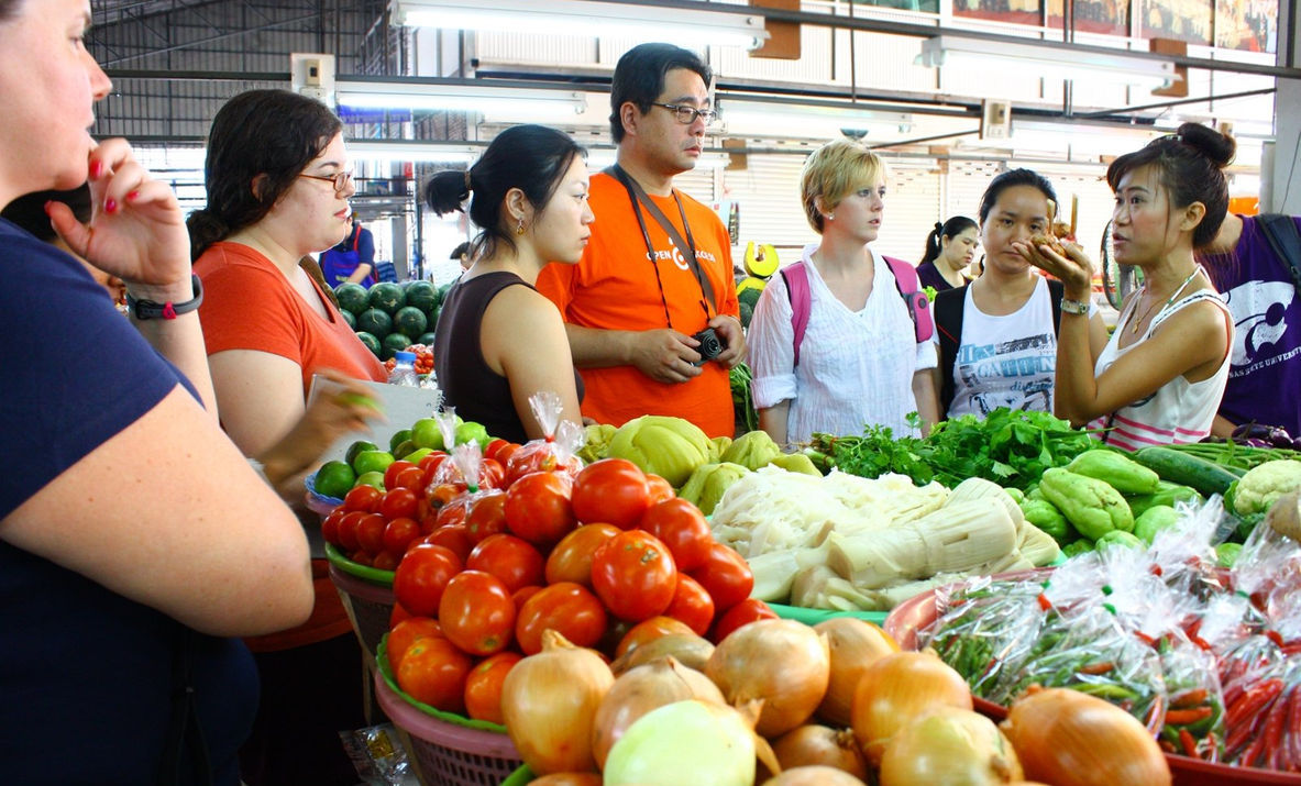 Practice and Absorb the Magic of Authentic Thai Home Cooking