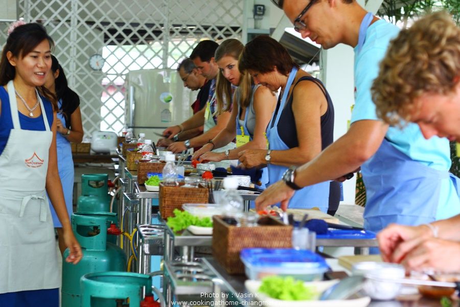 Practice and Absorb the Magic of Authentic Thai Home Cooking