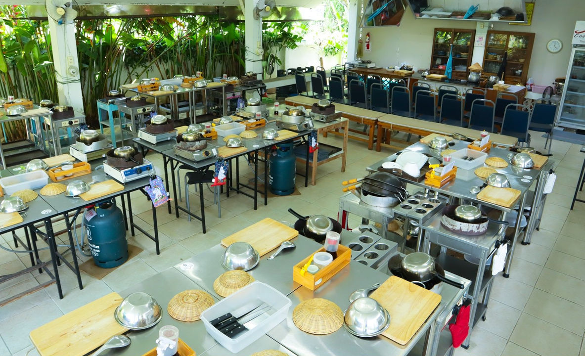 Practice and Absorb the Magic of Authentic Thai Home Cooking