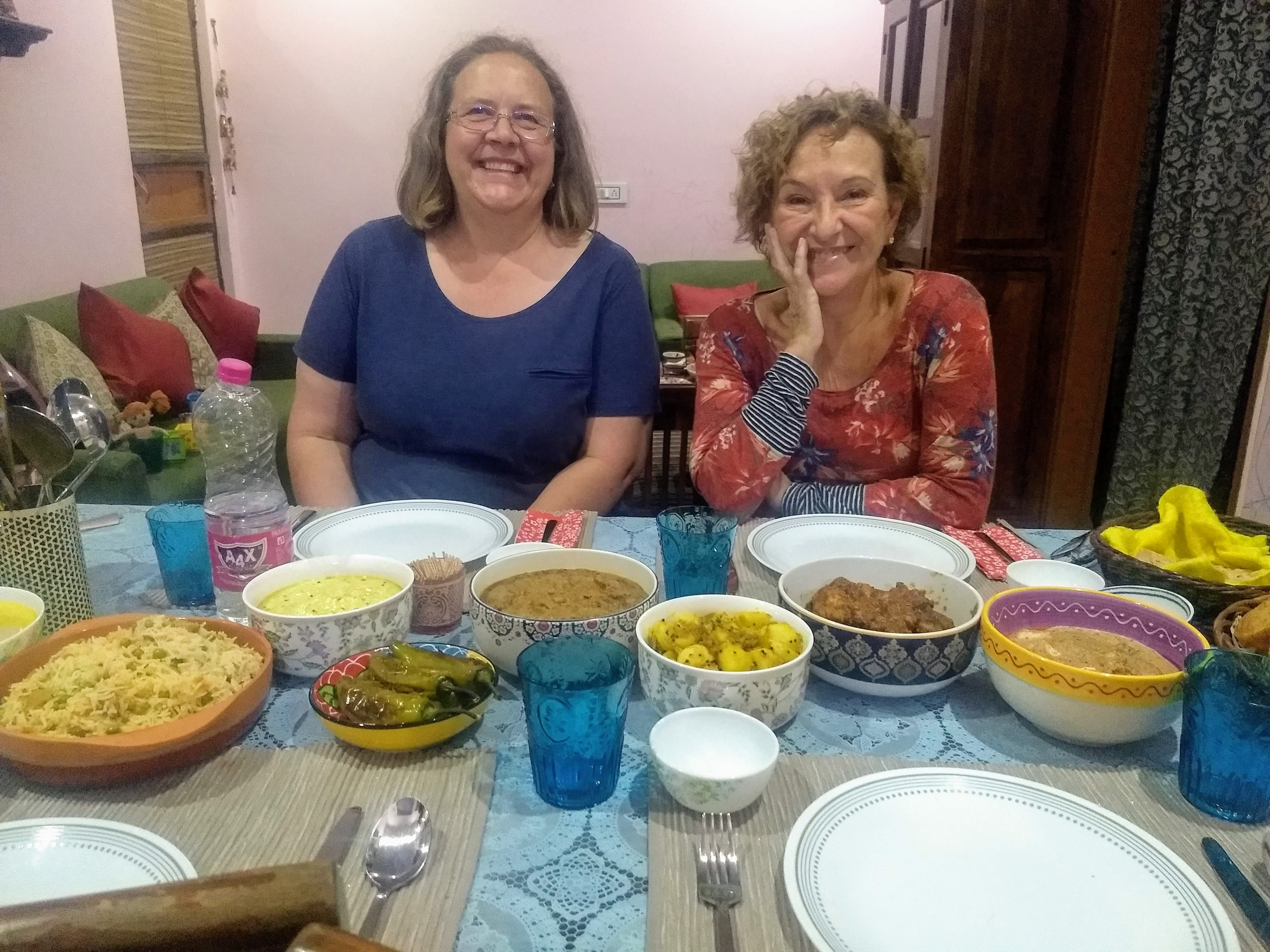 Private Cooking Class with a Local Family in Delhi