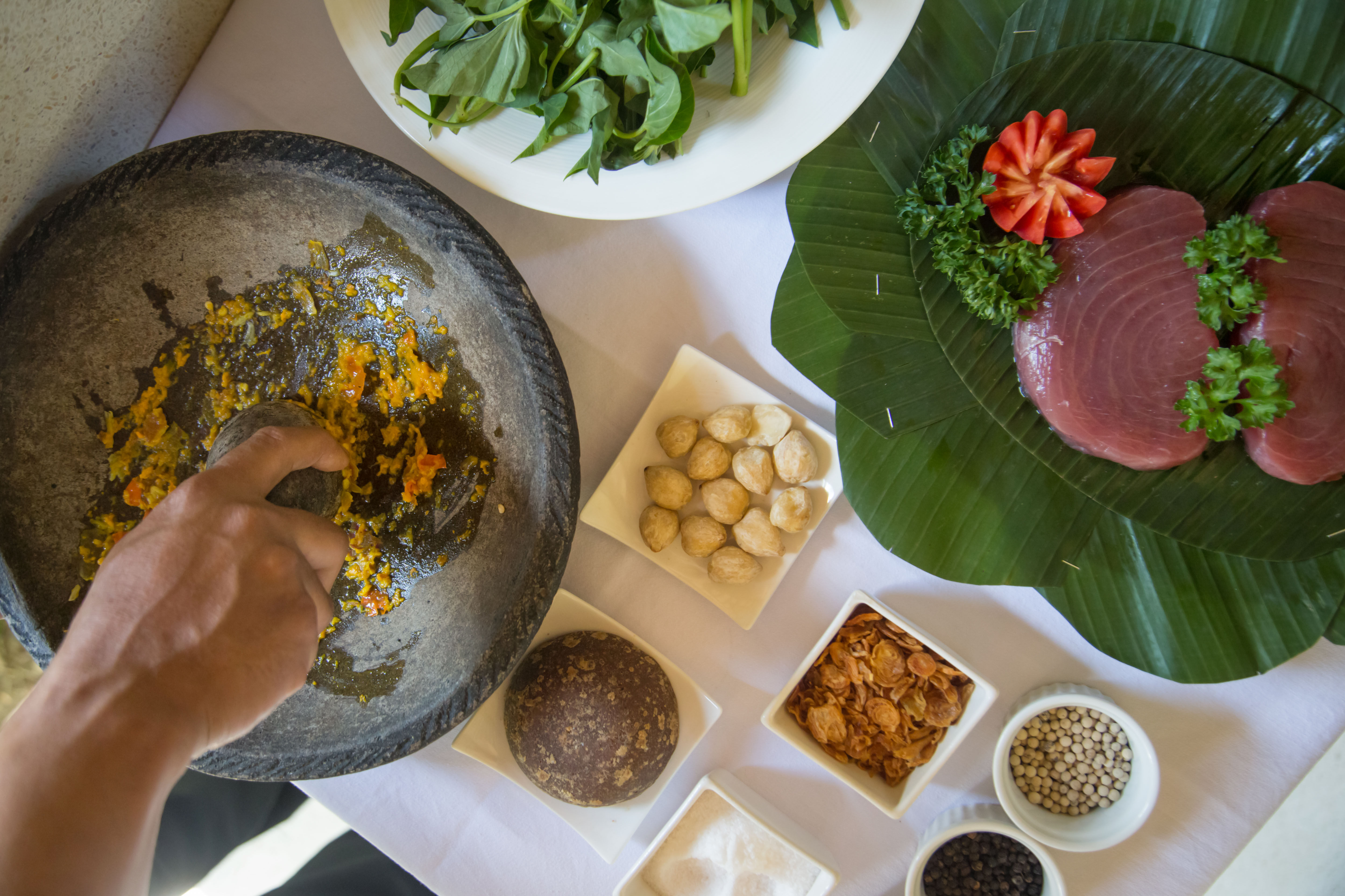Private Cooking Class with Garden and Market Tour in a Tranquil Resort