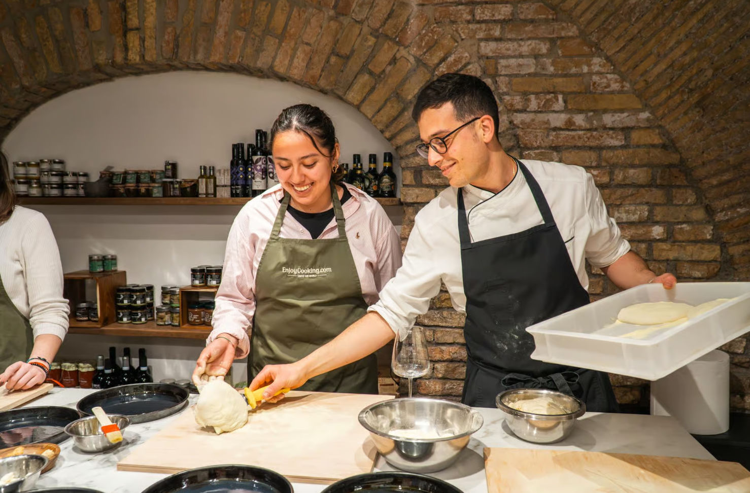 Private Roman Pizza, Supplì & Gelato-Making Experience with Wine Near the Colosseum (Up to 10 Guests)