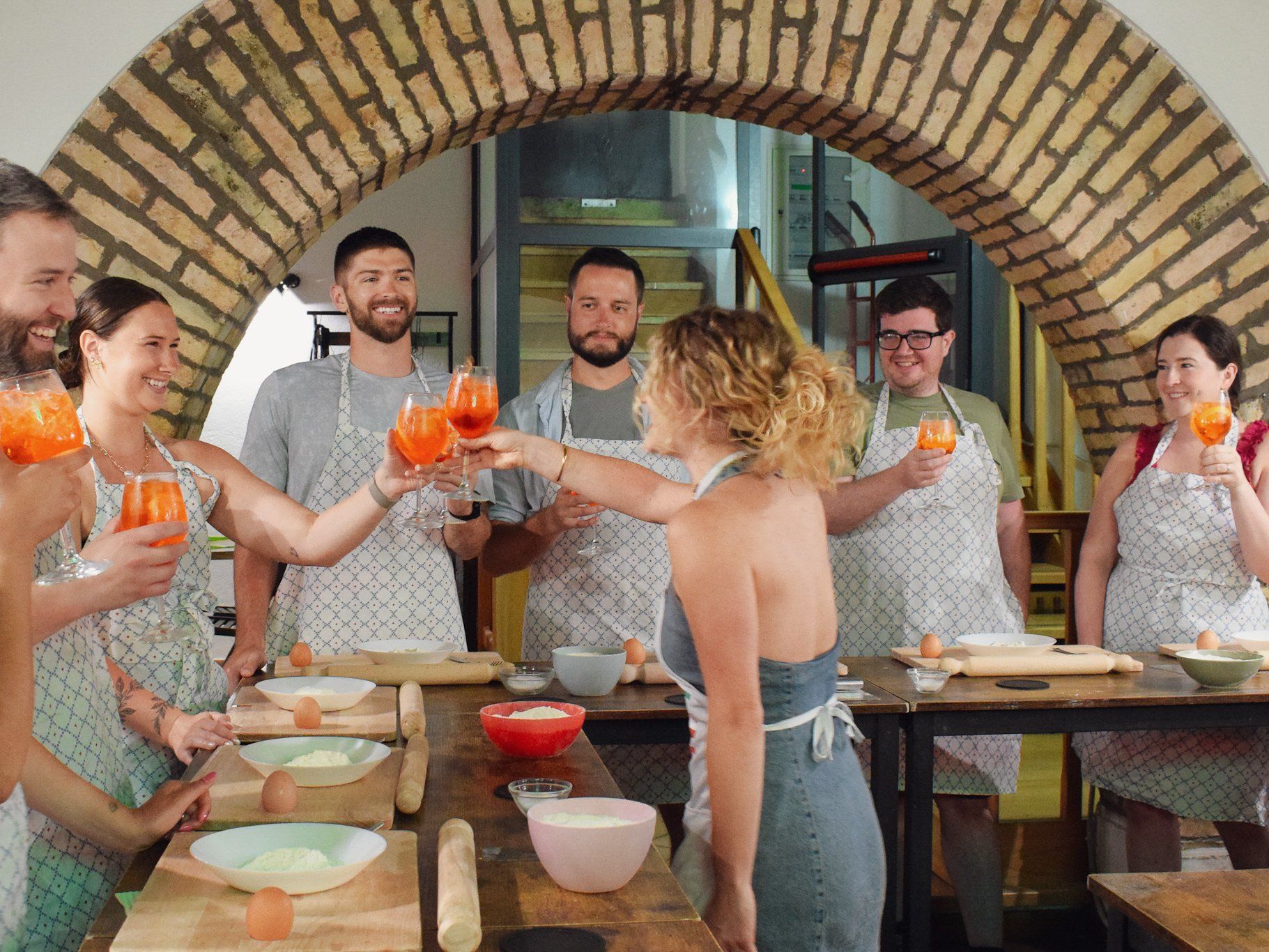 Private Experience: Spritz & Spaghetti Cooking Class in Rome