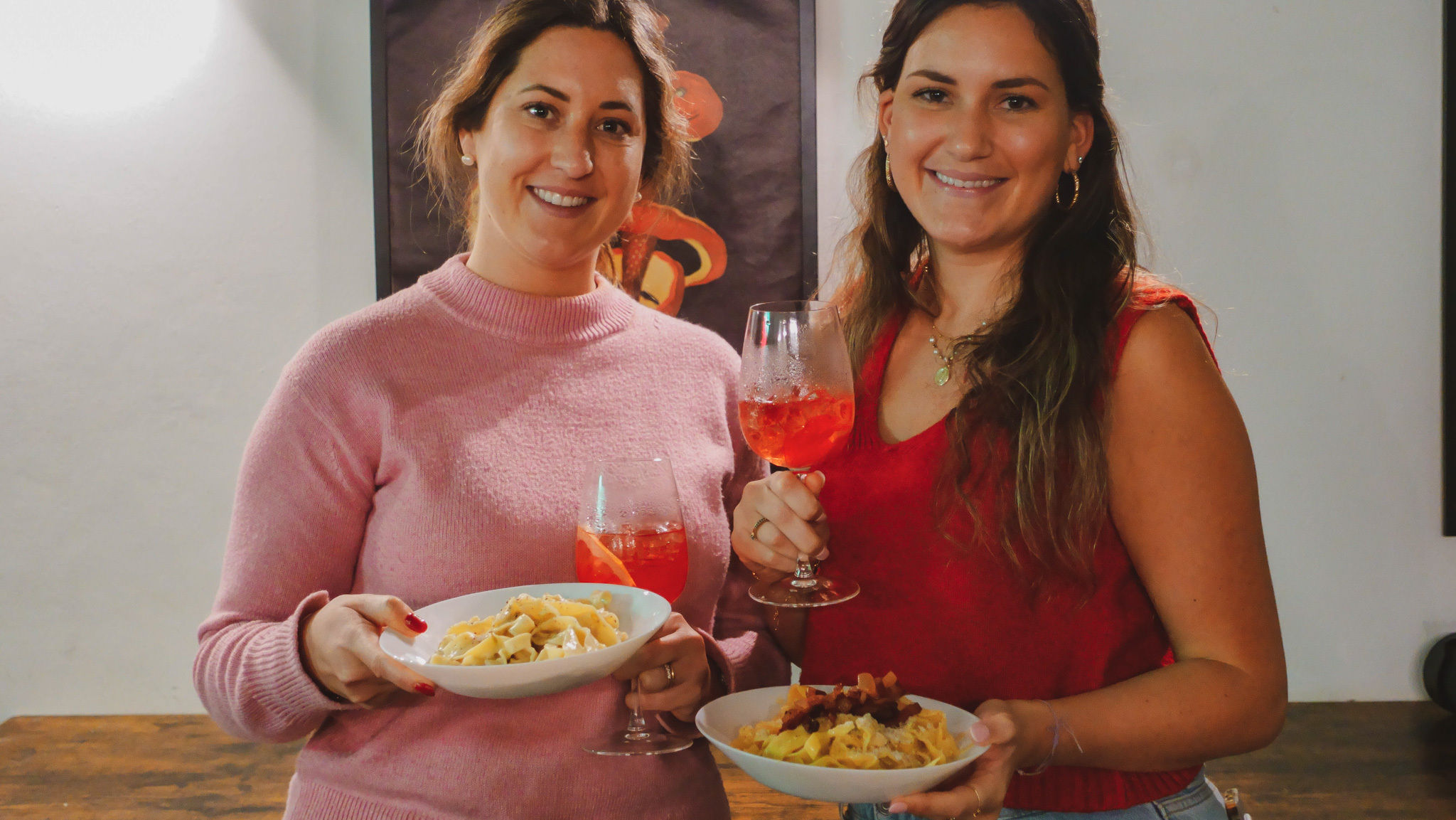 Private Spaghetti Cooking Class and Cocktails Crafting in Rome