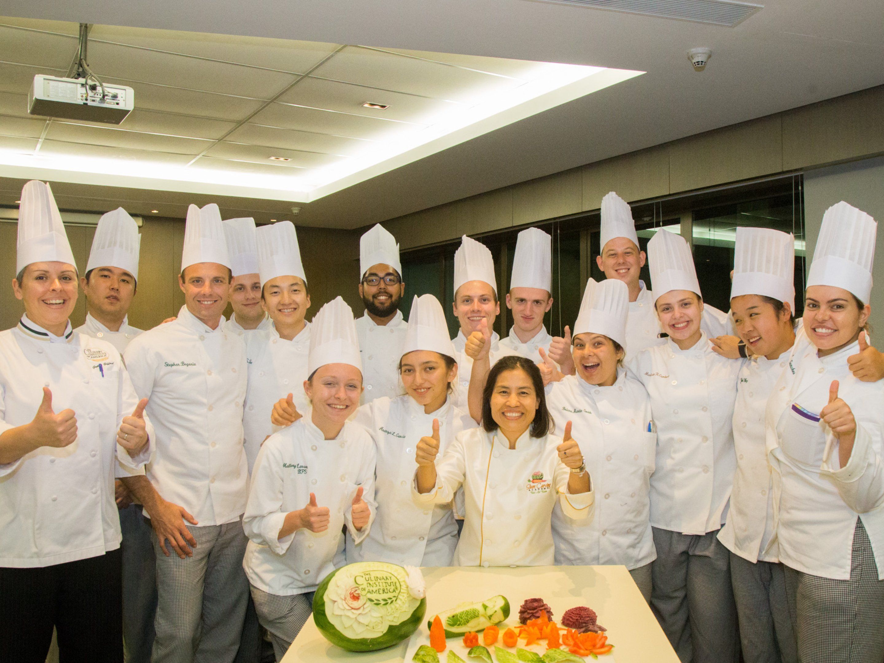 Professional Thai Fruit and Vegetable Carving Full Day Class