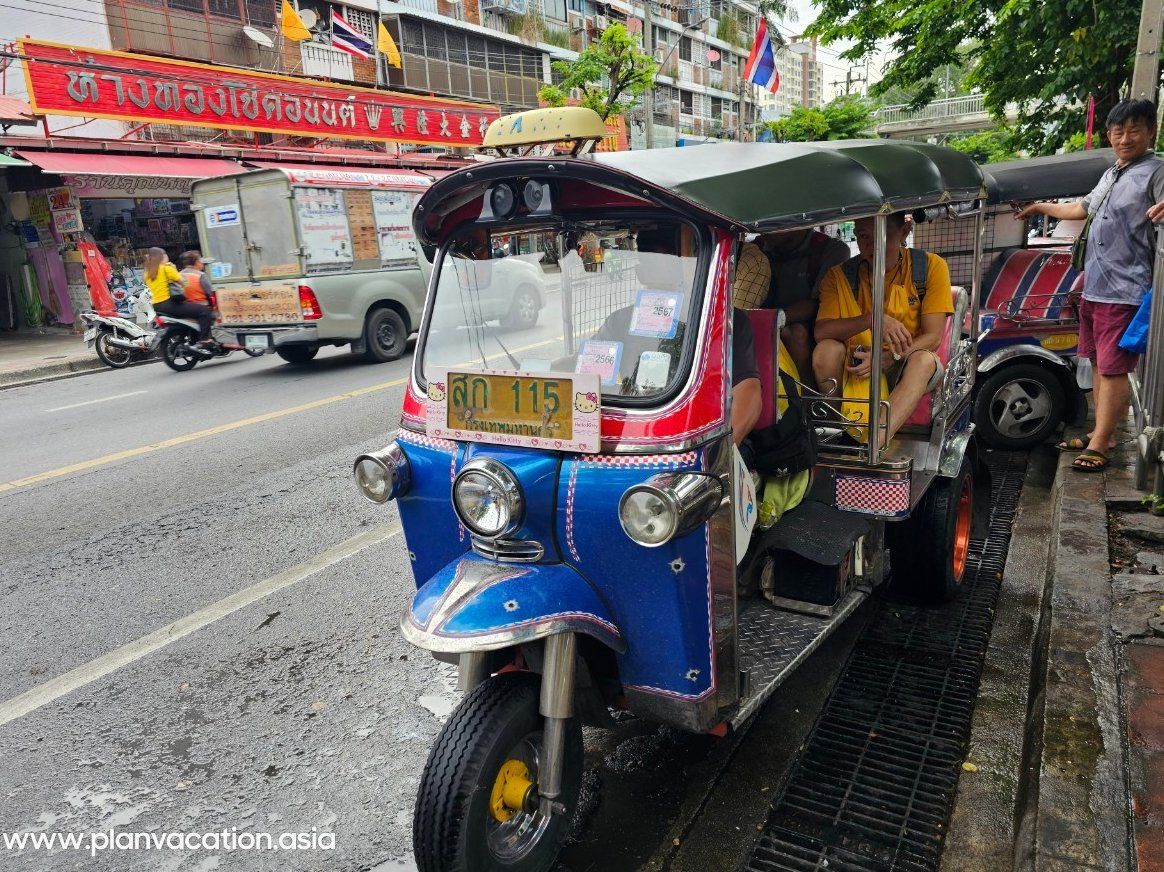 Cooking Experience with Market Tour and Experience Thai Herbal Tea Tasting