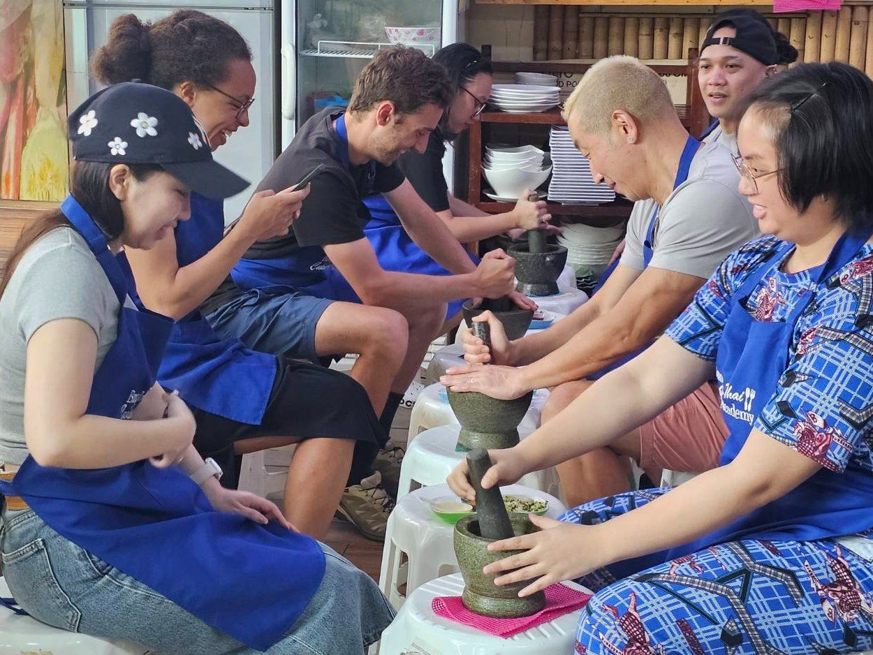 "You Choose the Dishes" Cooking Class & Market Tour on Sukhumvit