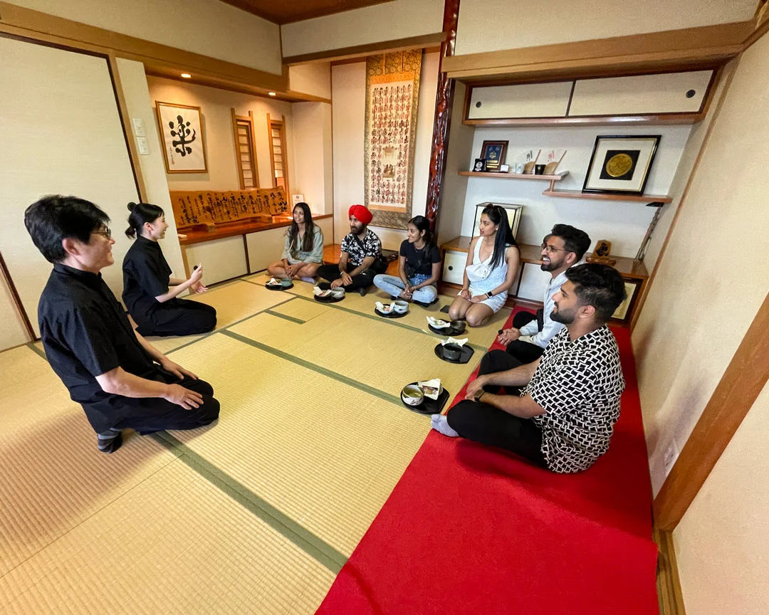 Ramen and Sushi Culinary Class with Tea Ceremony in Osaka