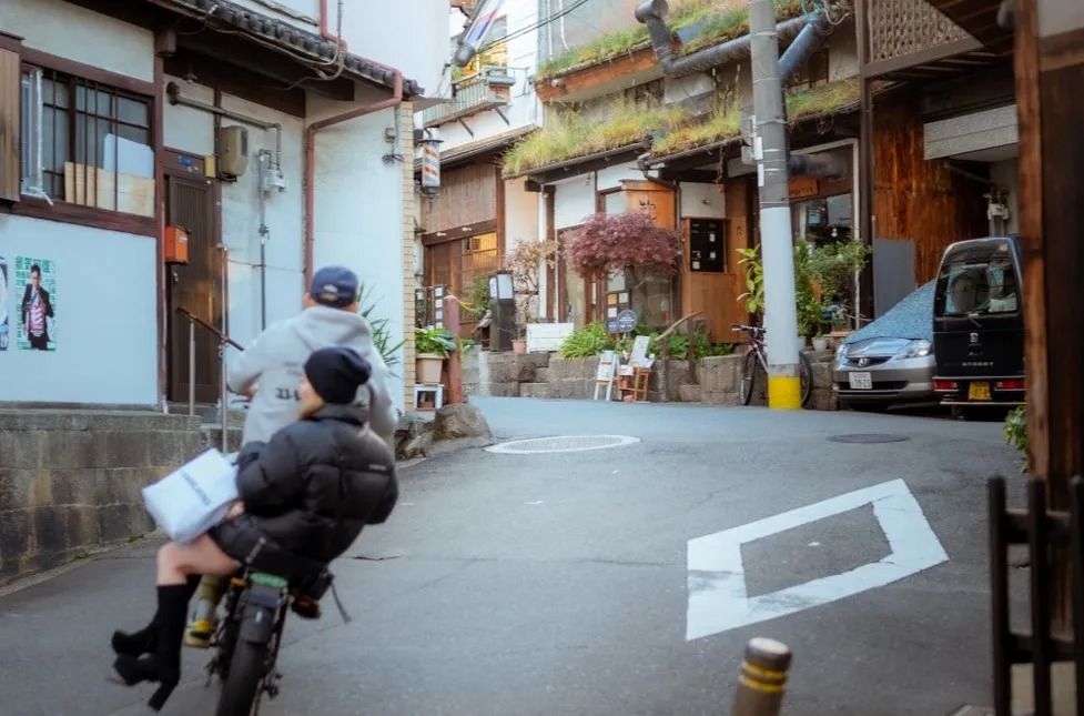 Retro Karahori Food Tour