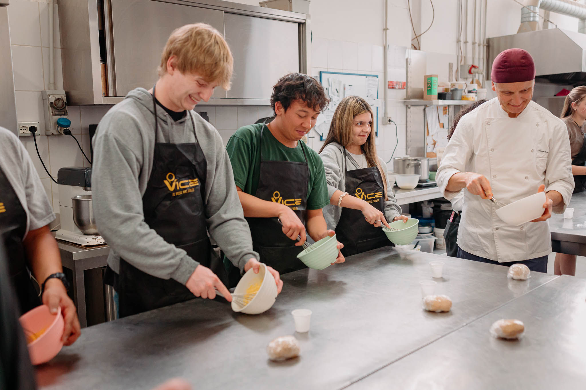 Rome Delights: Gelato, Tiramisu, and Cannoli Culinary Class