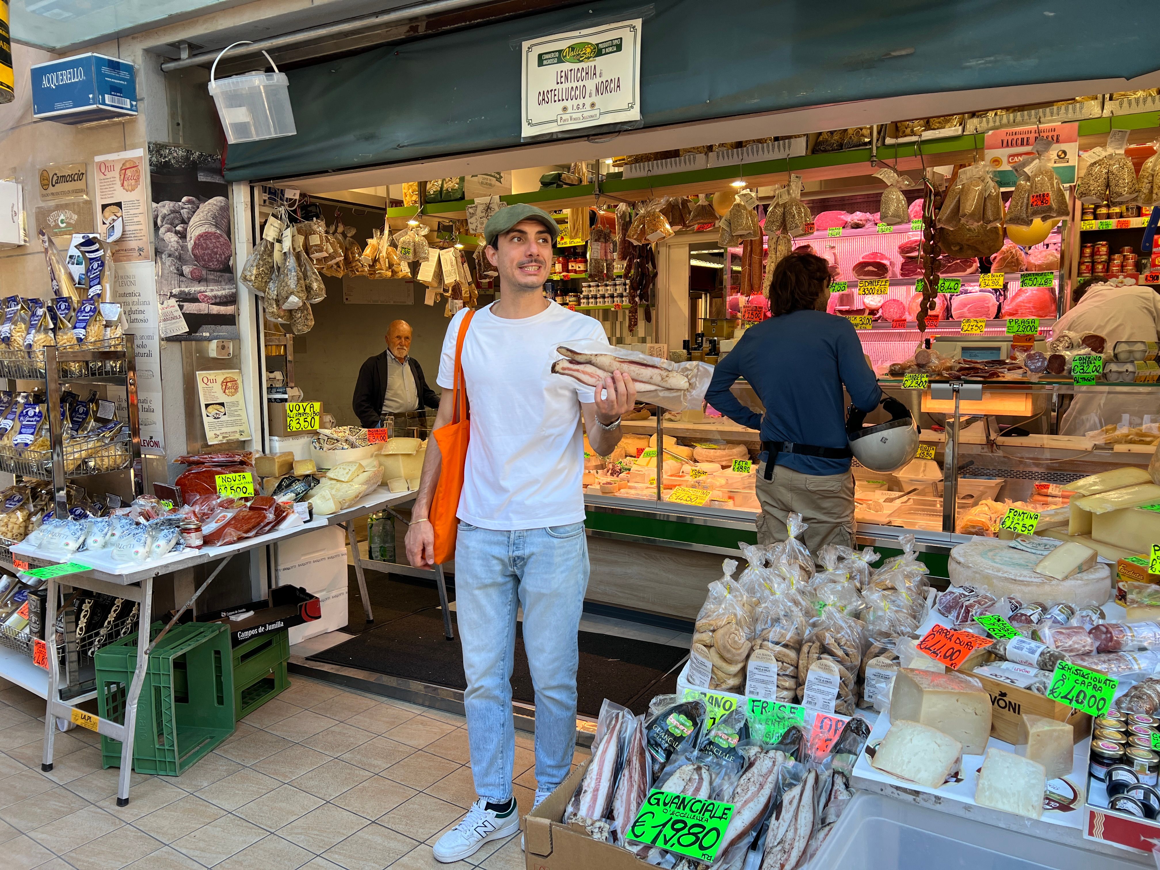 Rome Food Walking Tour & Local Market Experience