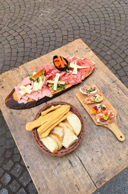 Rome Food & Wine Walking Experience: Local Tastings, Pasta, Pizza & Gelato