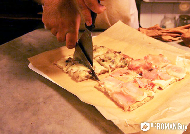 Rome Foodie Tour in Trastevere with Wine & Dinner