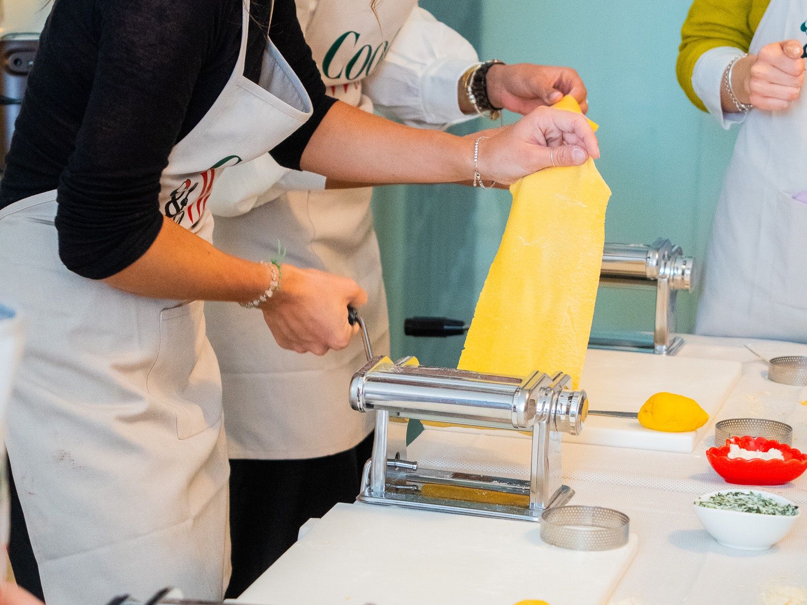 Rome: Pasta & Tiramisu Cooking Experience Near the Vatican with Wine & Gelato