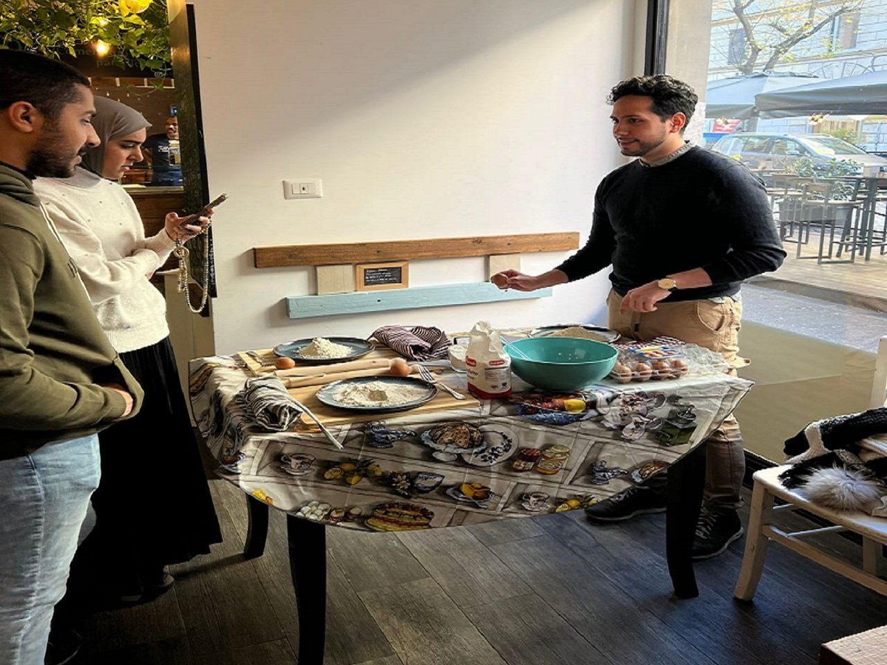 Pasta and Tiramisu Culinary Class with Wine Tasting in Rome