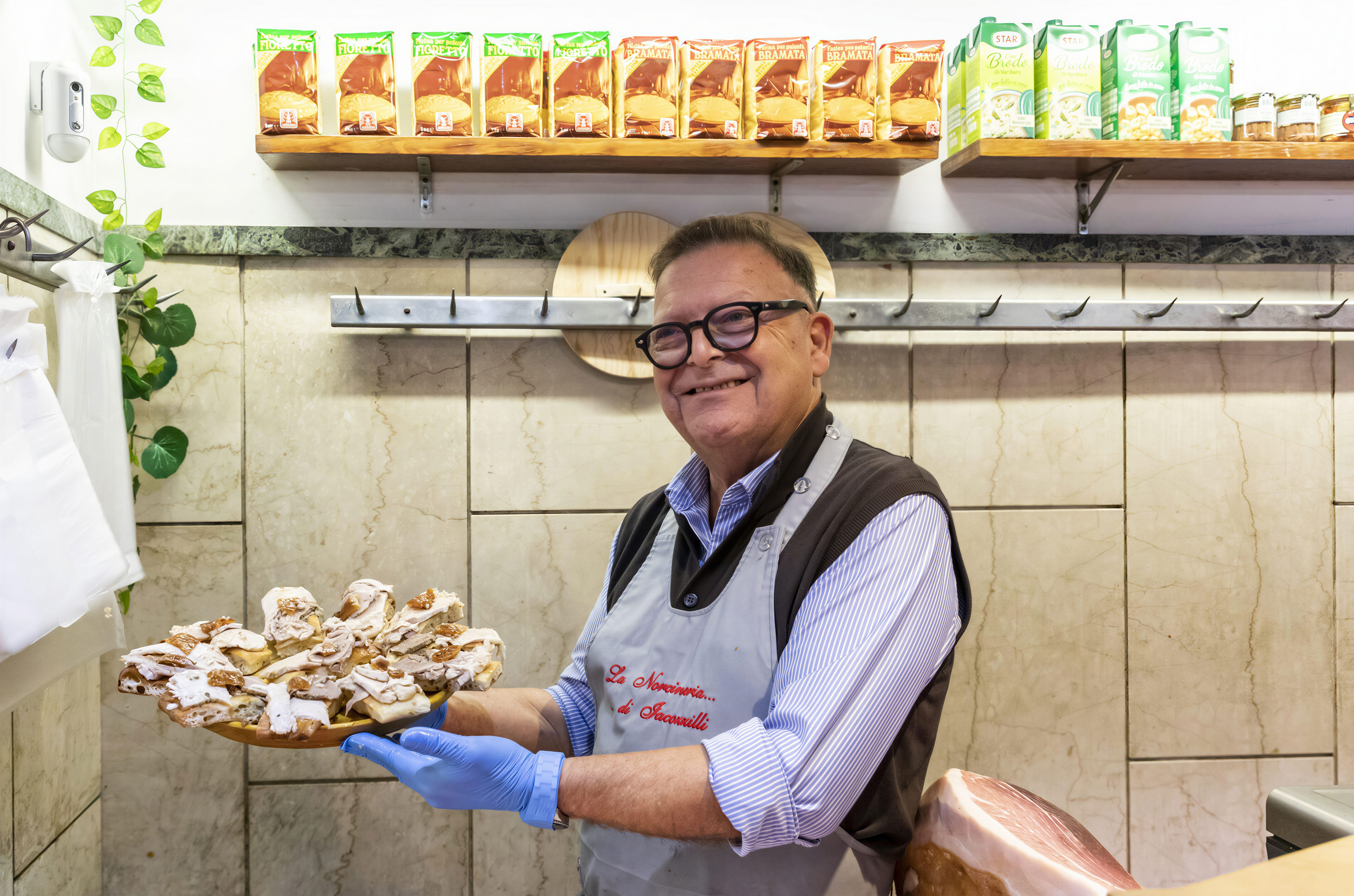 Trastevere Pasta Making Experience in Rome