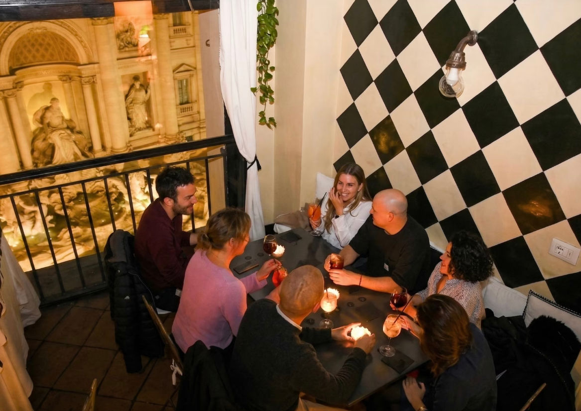 Rome VIP Dinner Experience: Truffle, Wine & Exclusive Trevi Fountain View