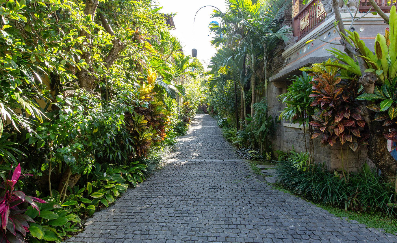 Authentic Balinese Cooking Experience in a Serene Dwaraka the Royal Villa in Ubud