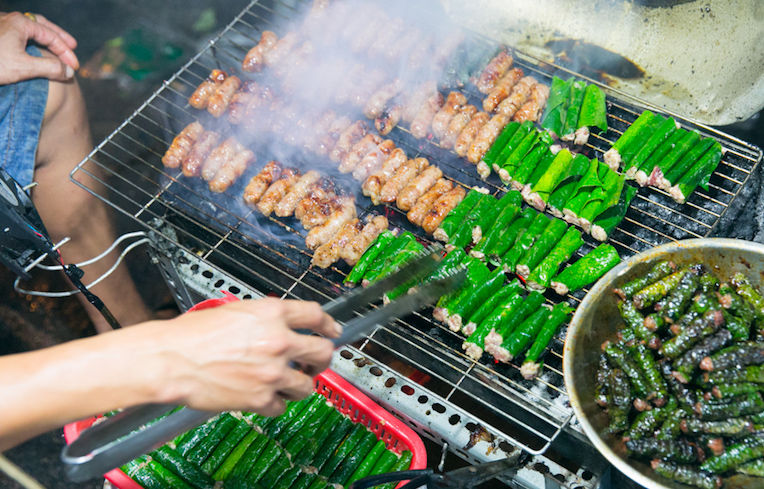 Saigon Food Adventure on Scooters with Passionate Girl Riders