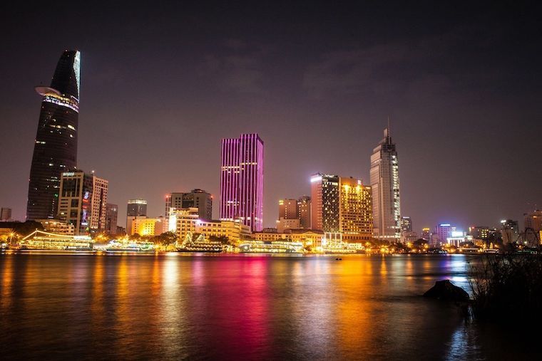 Saigon Food Adventure on Scooters with Passionate Girl Riders