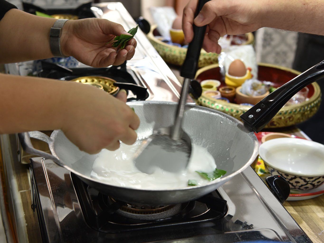 Sathon: Hands-On Thai Cooking Class & Market Tour Experience