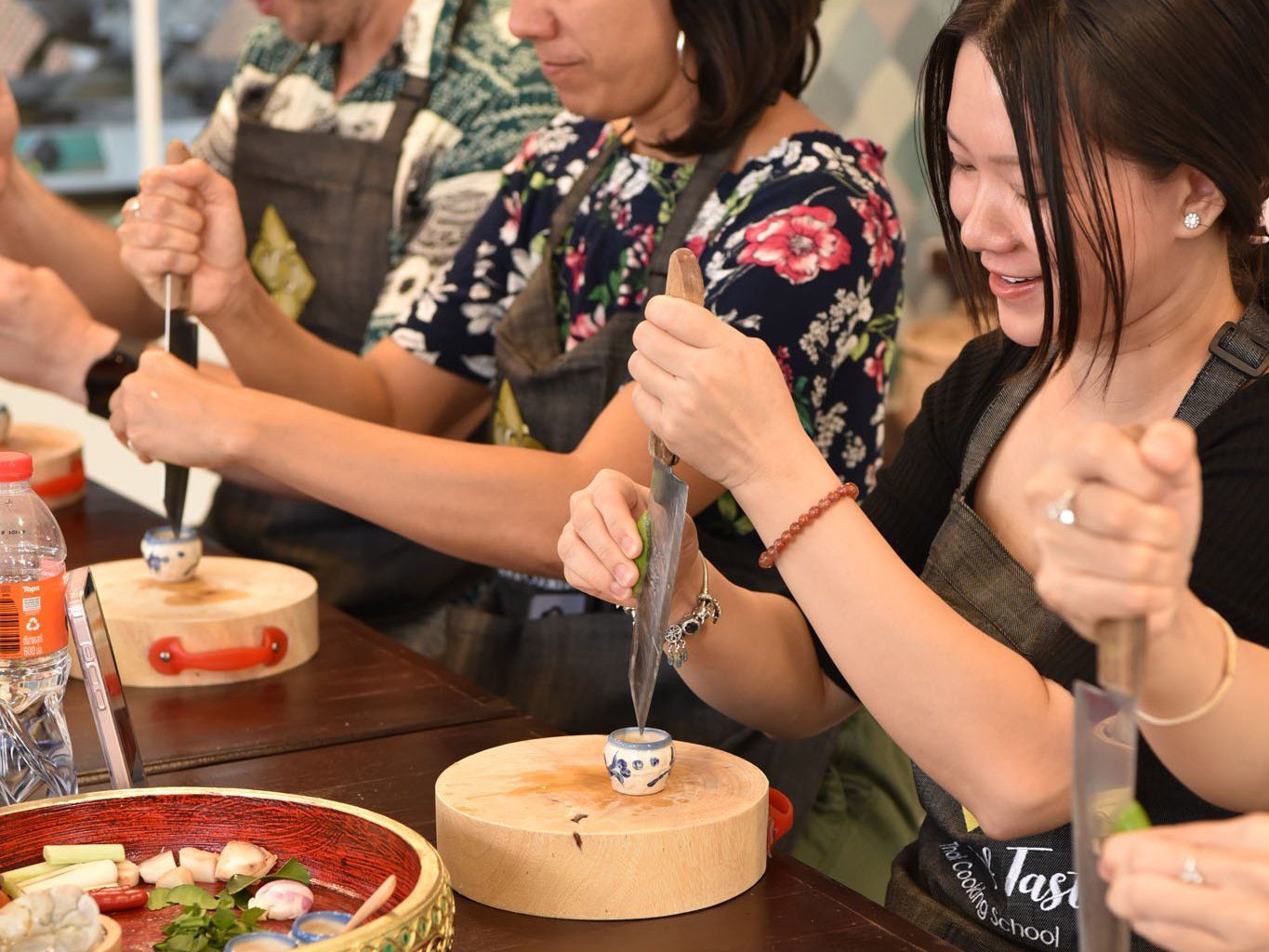 Sathon: Hands-On Thai Cooking Class & Market Tour Experience