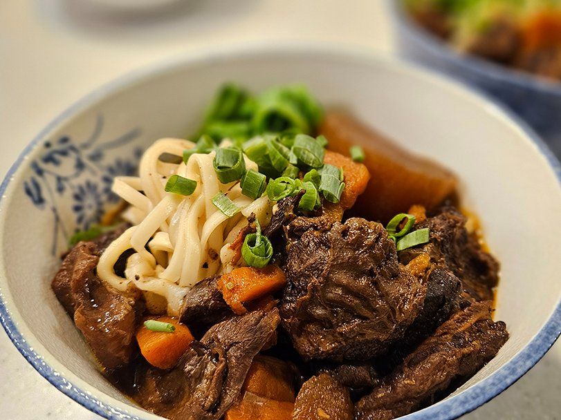 Taipei Market Secrets & The Ultimate Beef Noodle Soup Experience