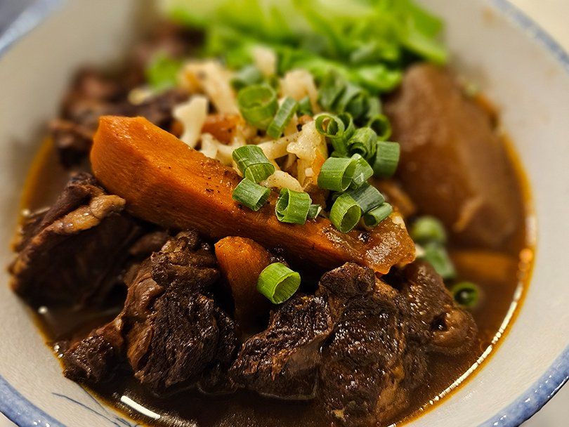 Taipei Market Secrets & The Ultimate Beef Noodle Soup Experience