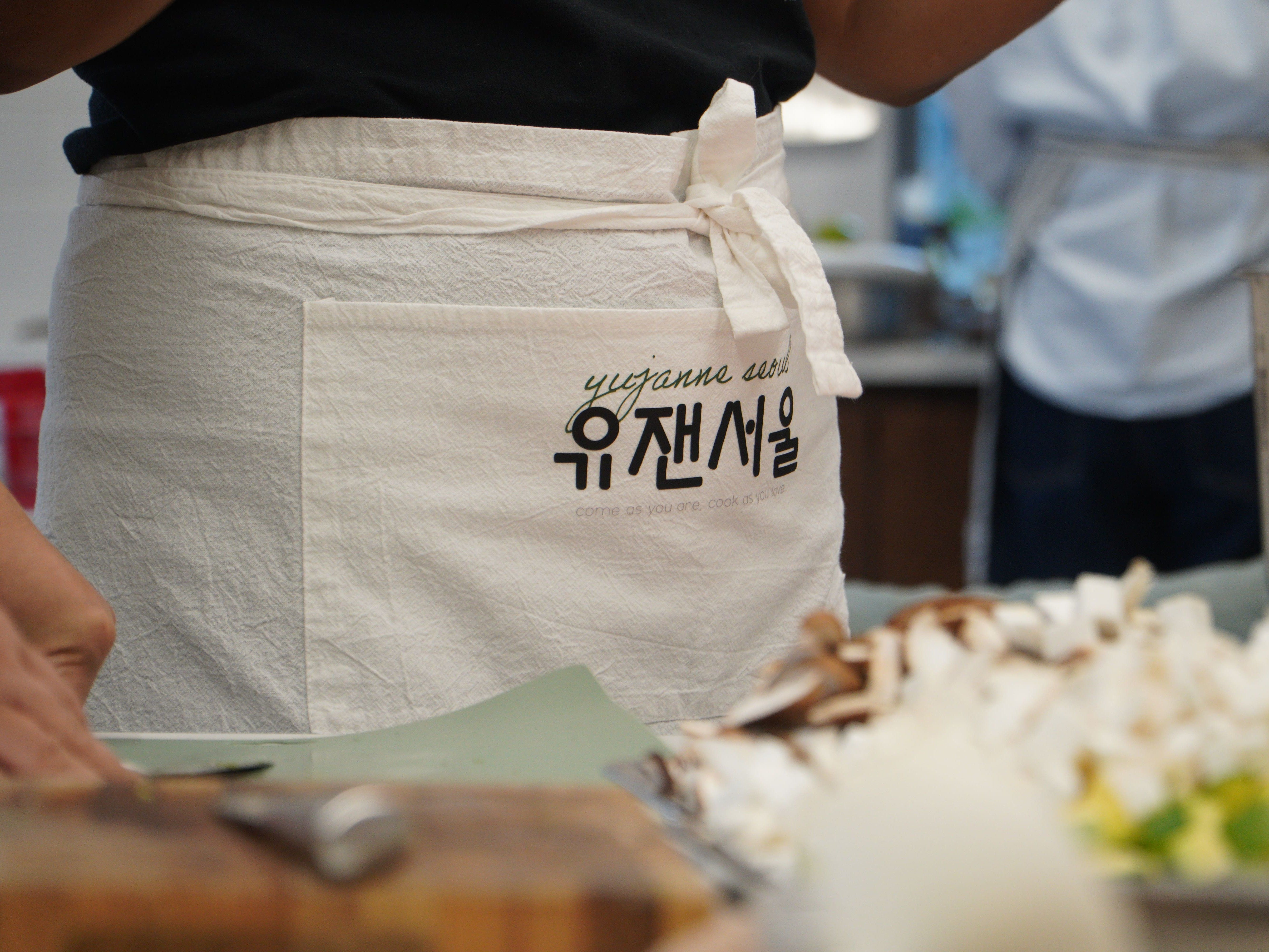 Seoulful Bites: A Korean Home Cooking Experience