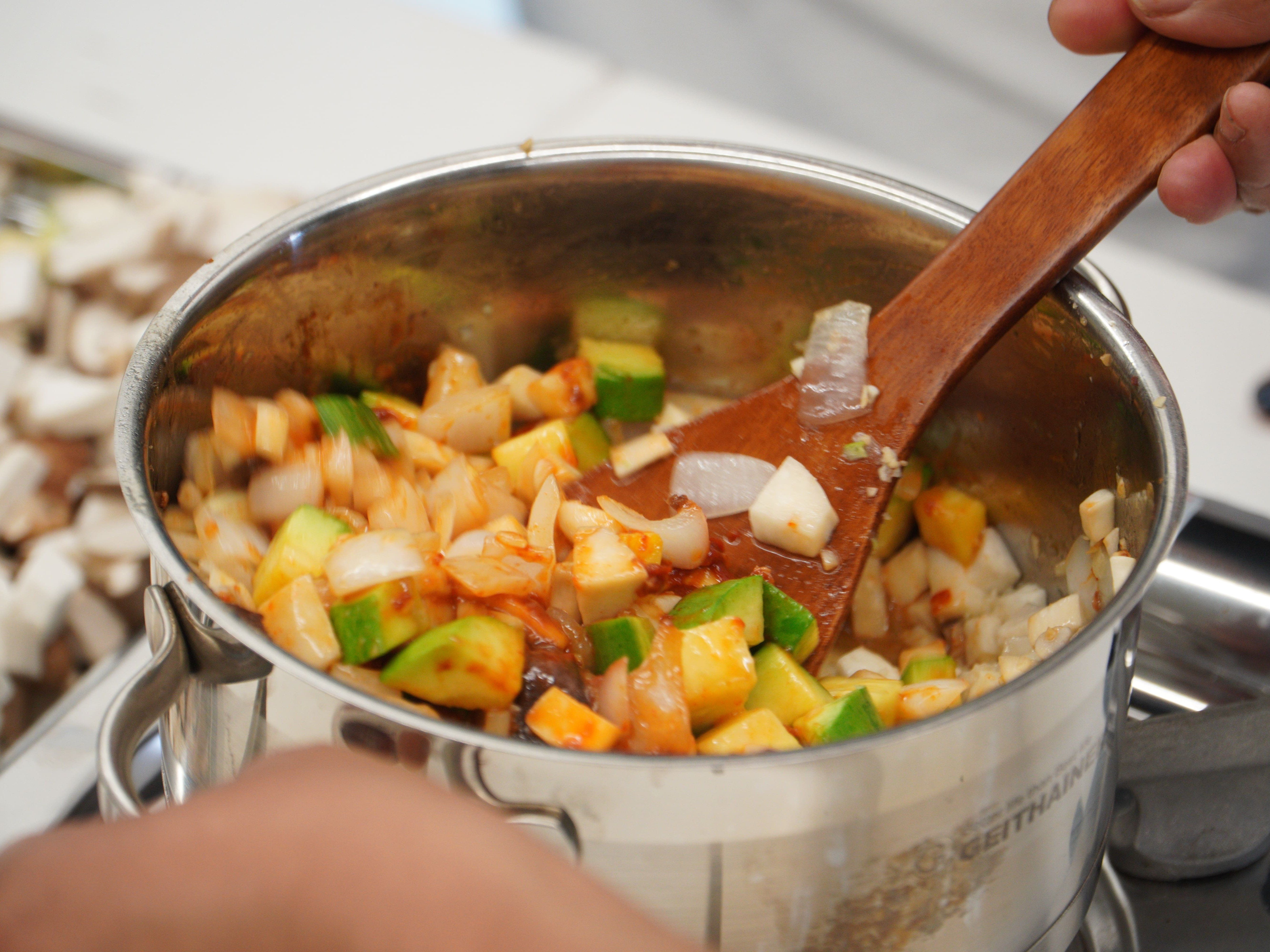 Seoulful Bites: A Korean Home Cooking Experience