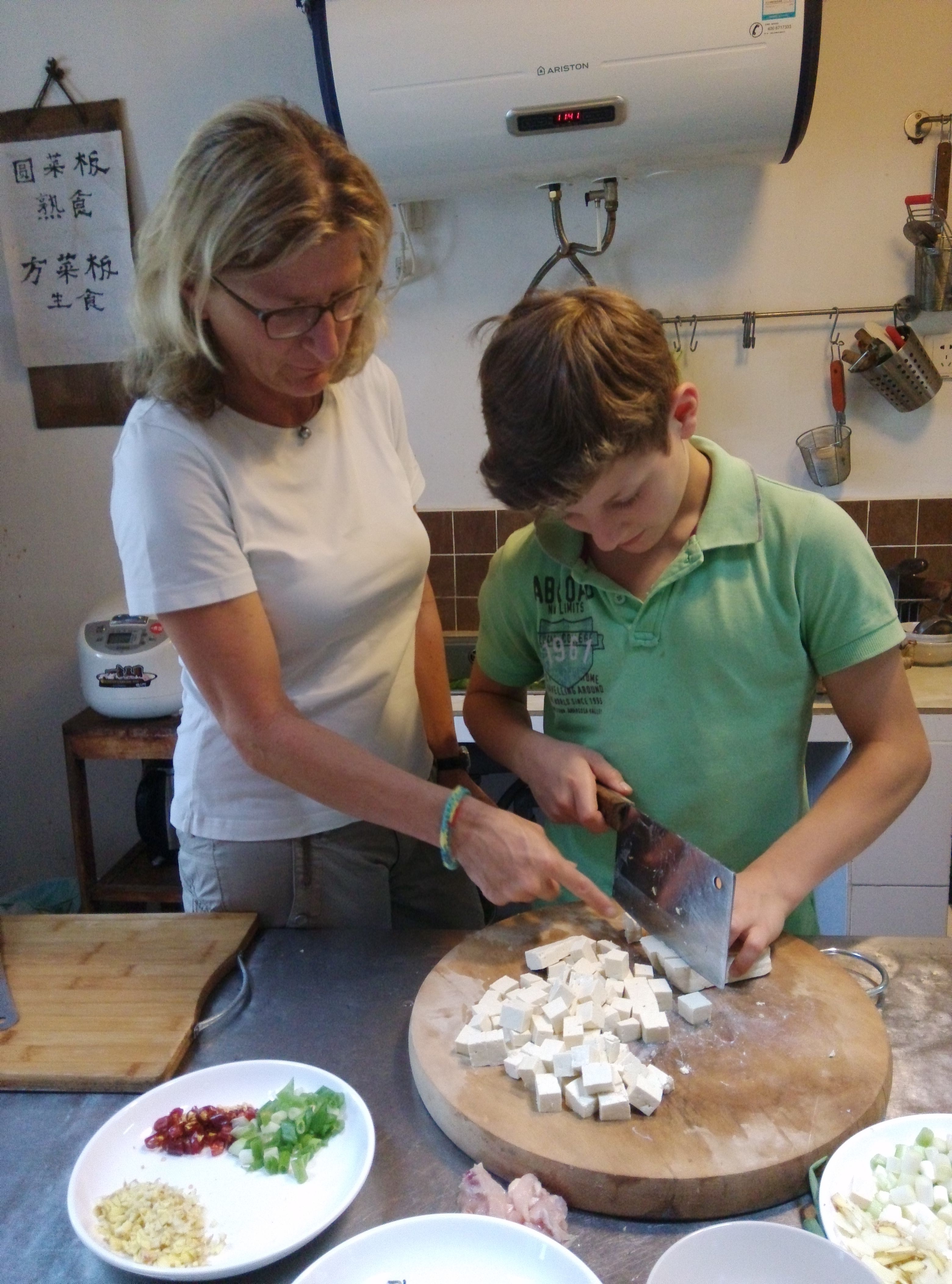 Sichuan Cuisine Local Home Cooking Class in Chengdu
