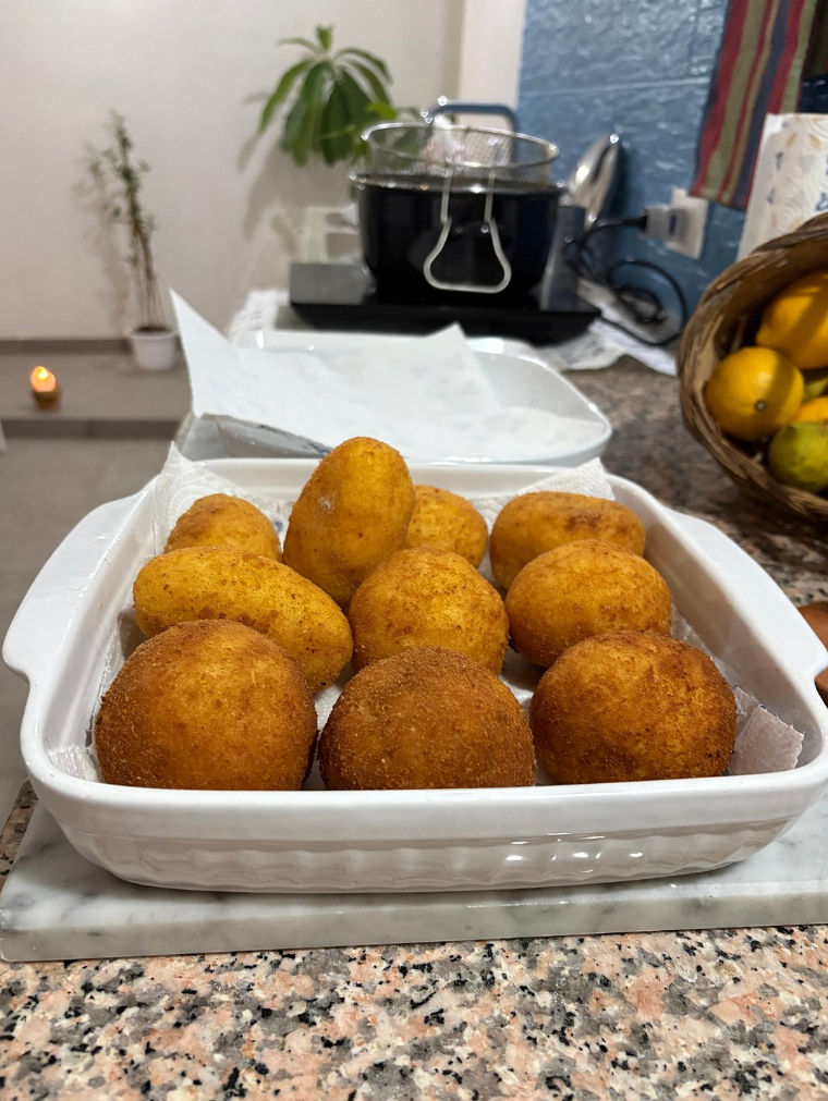 Sicilian Arancine Cooking Class with Wine Tasting