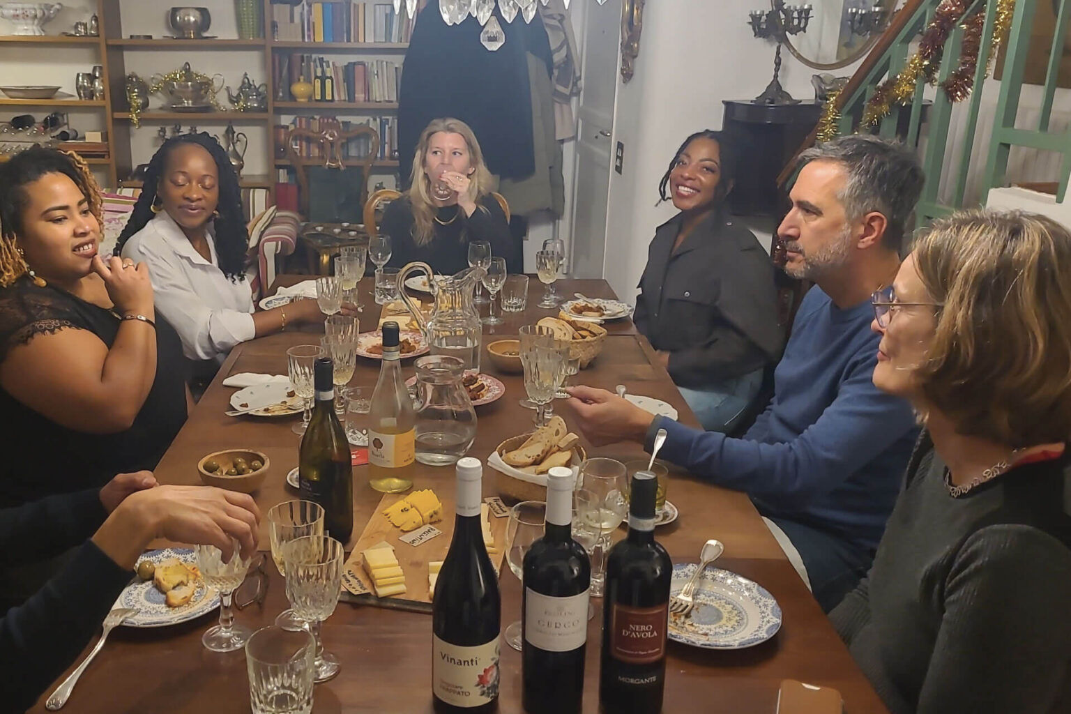 Sicilian Wines with Cheese Tasting Experience in Palermo