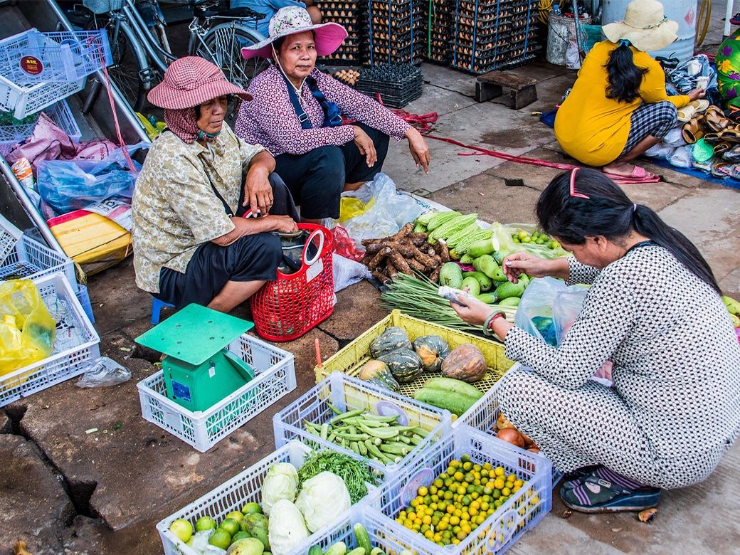 Cooking & Vespa Culinary Experience in Siem Reap