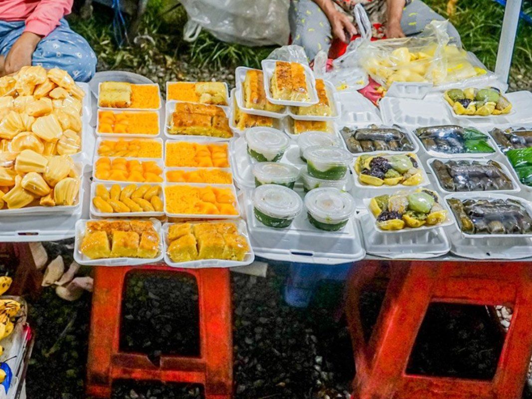 An Evening Culinary Journey with a Tuk Tuk Ride in Siem Reap