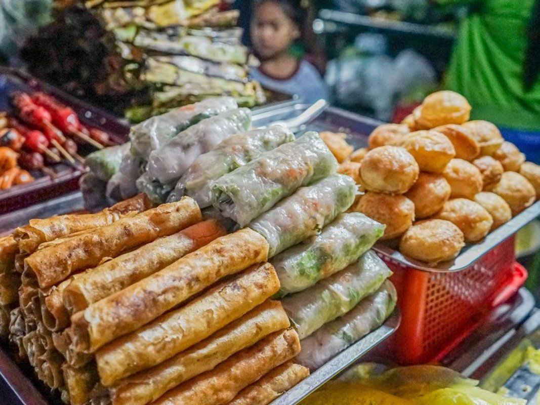 An Evening Culinary Journey with a Tuk Tuk Ride in Siem Reap
