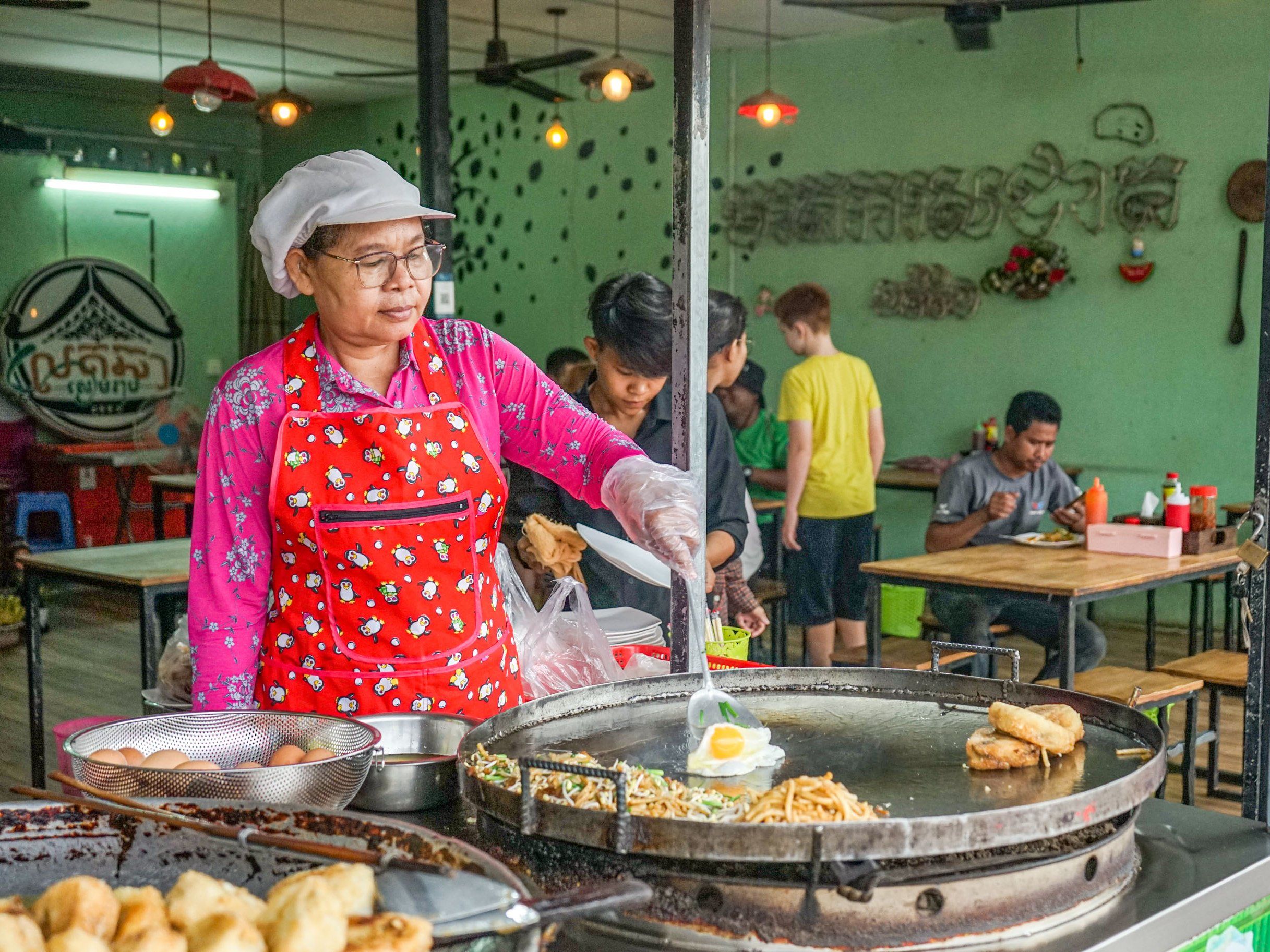 An Evening Culinary Journey with a Tuk Tuk Ride in Siem Reap