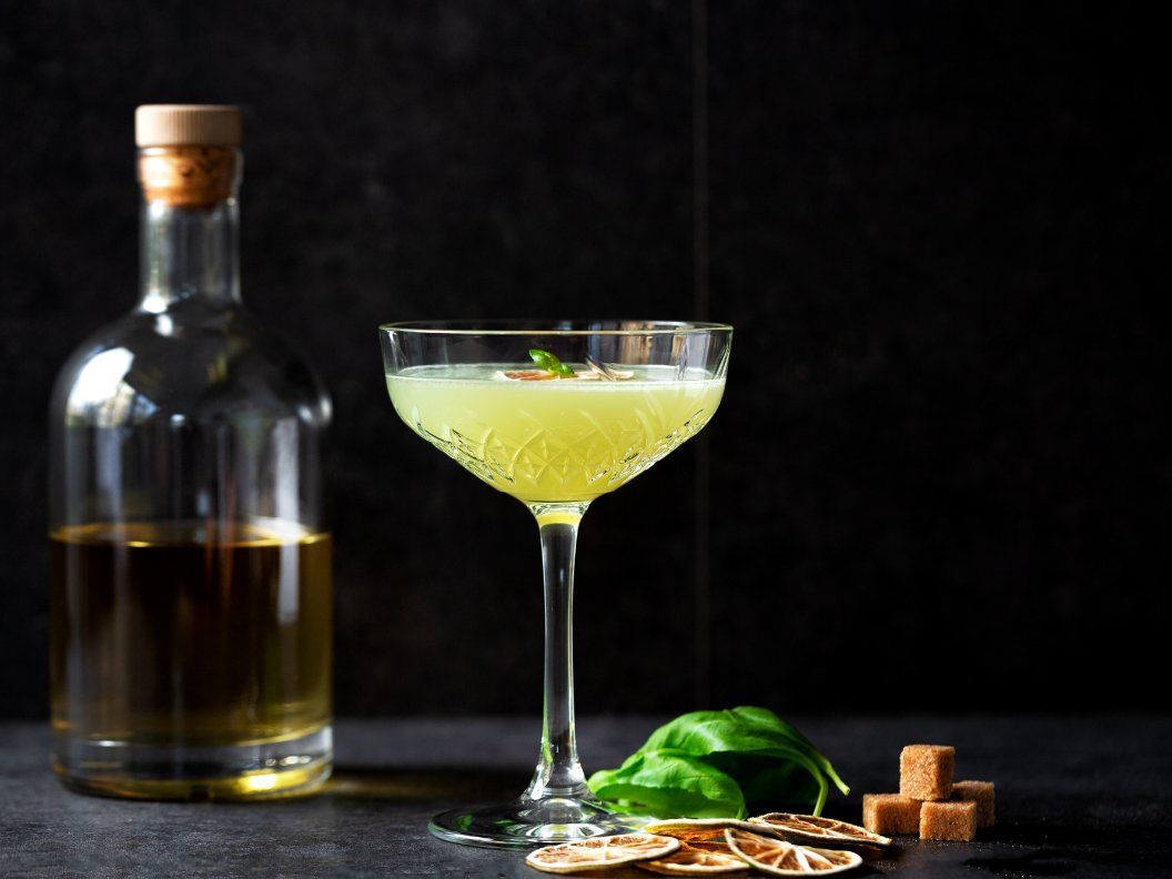 Hanoi Cocktails & Cuisine Experience: Mix, Pair, and Savor