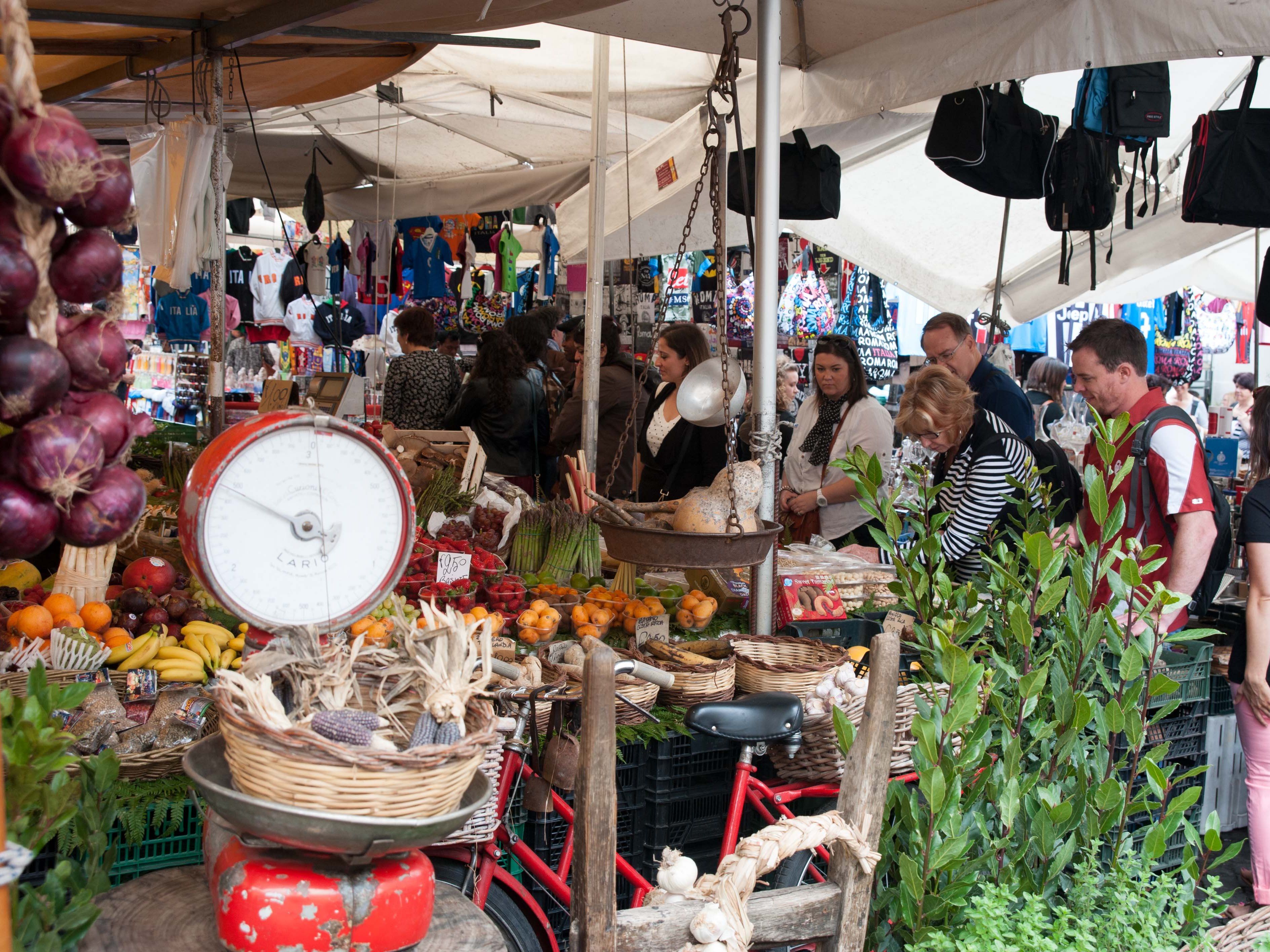 Food Tour of Rome with Campo De Fiori, Jewish Quarter and Trastevere