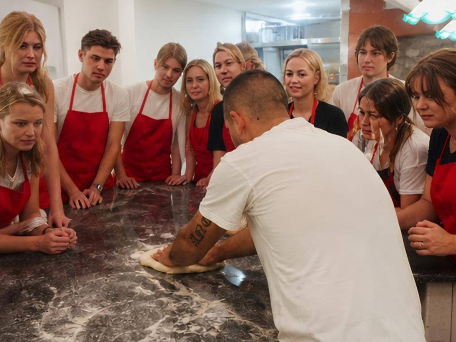 Sorrento: Authentic Pizza Making Experience in the City Center