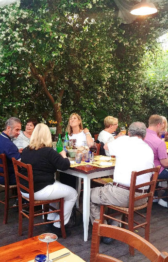 Kochkurs in Sorrent mit Wein- und Limoncello-Verkostung für kleine Gruppen