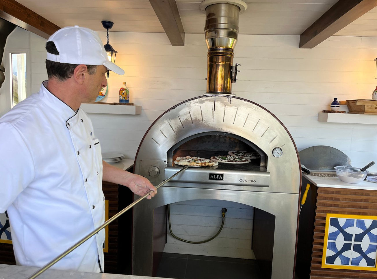 Sorrento Pizza Making Experience with Vesuvius Views