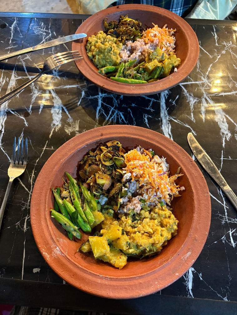 Sri Lankan Cooking Class: Traditional Dishes and Local Flavors