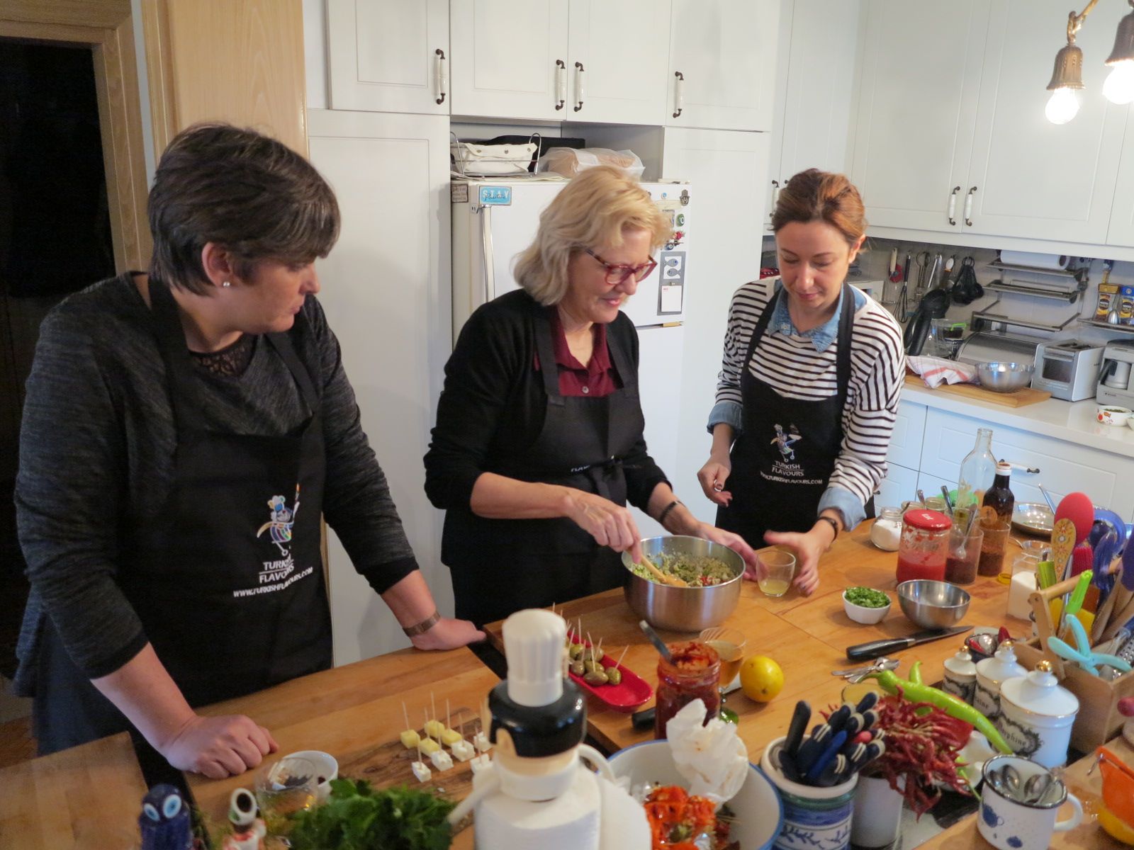 Istanbul Spice Bazaar Tour and Traditional Turkish Cooking Class