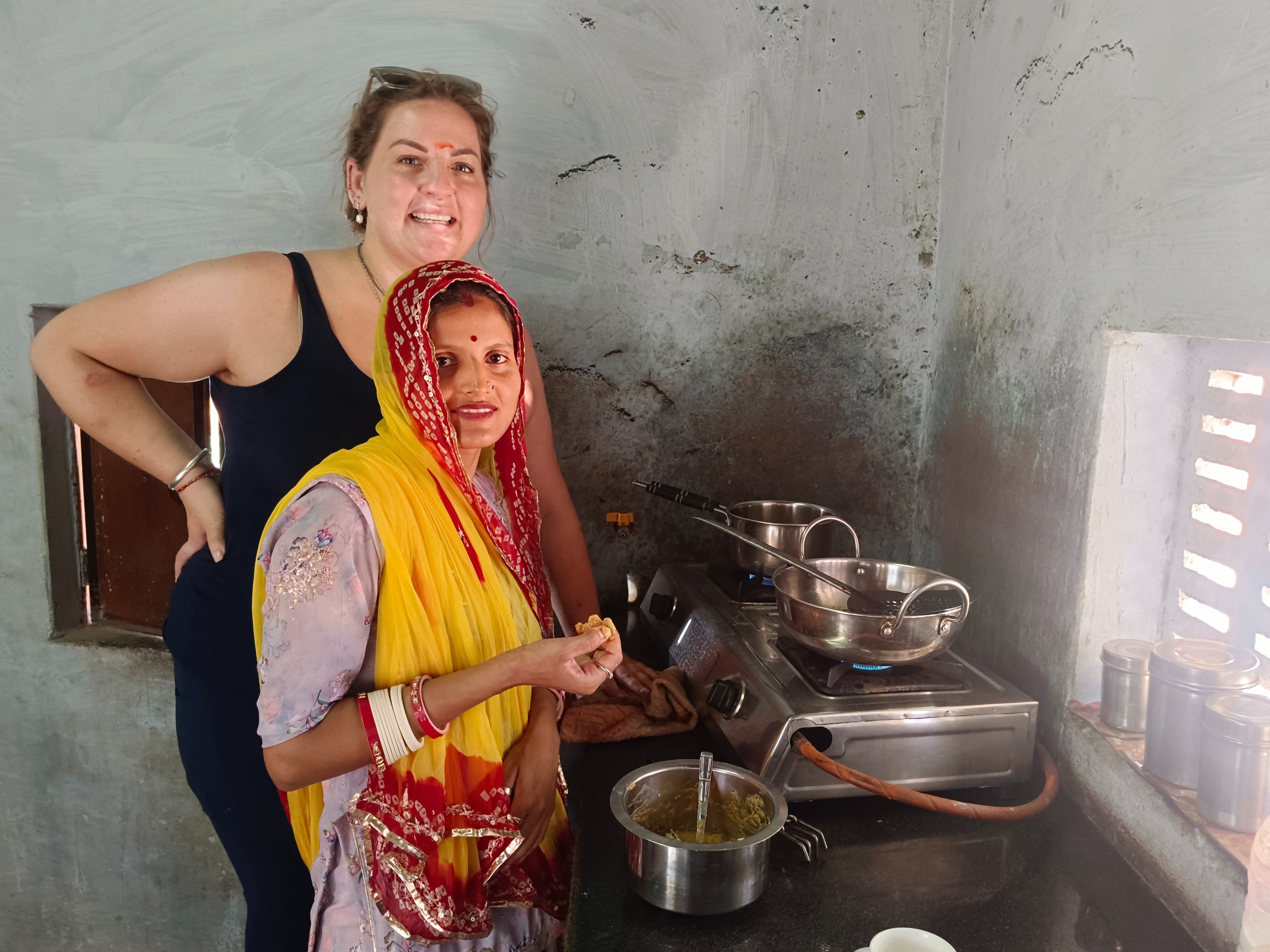 Authentic Indian Cooking Experience with Market Visit