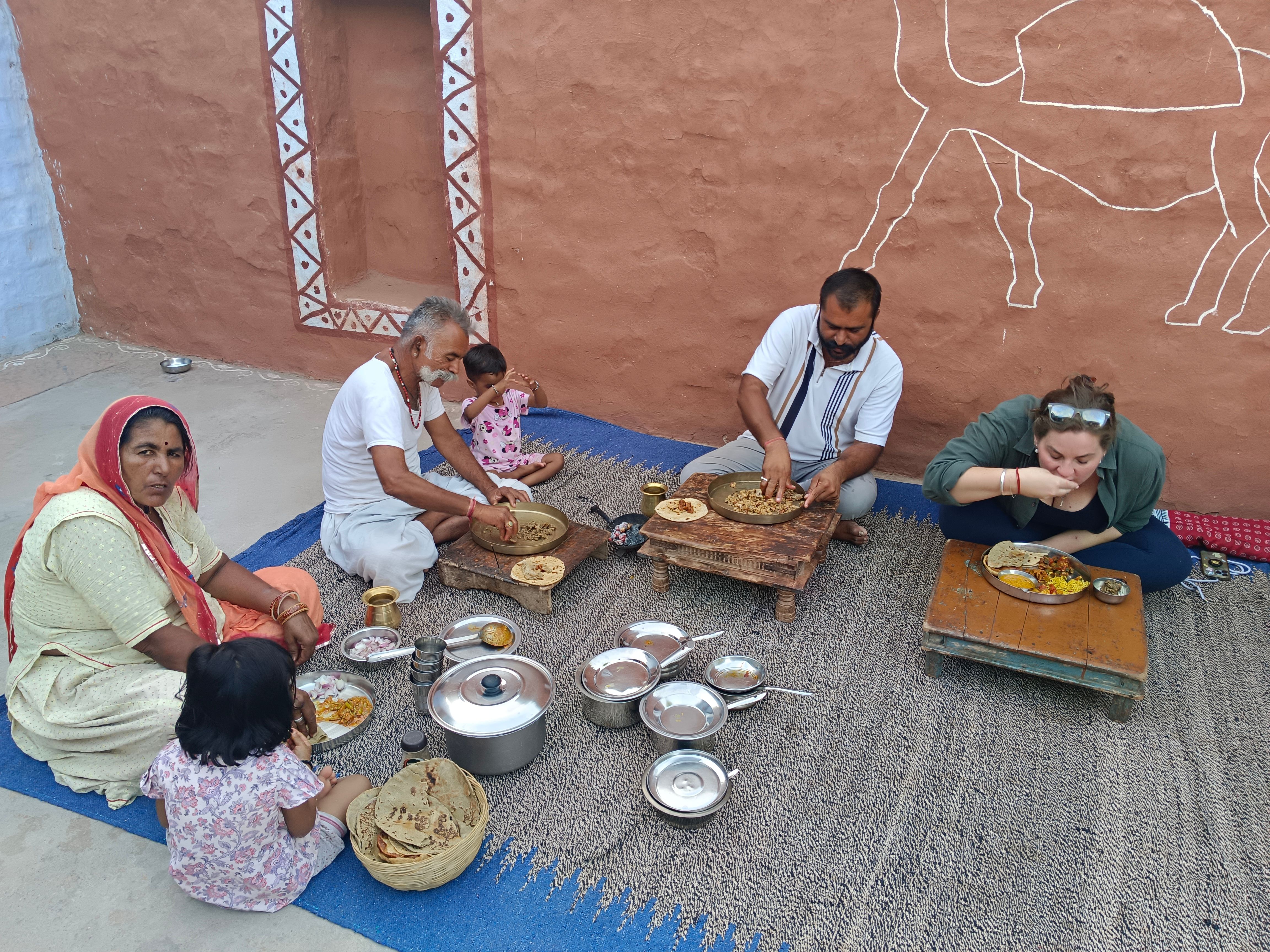 Authentic Indian Cooking Experience with Market Visit