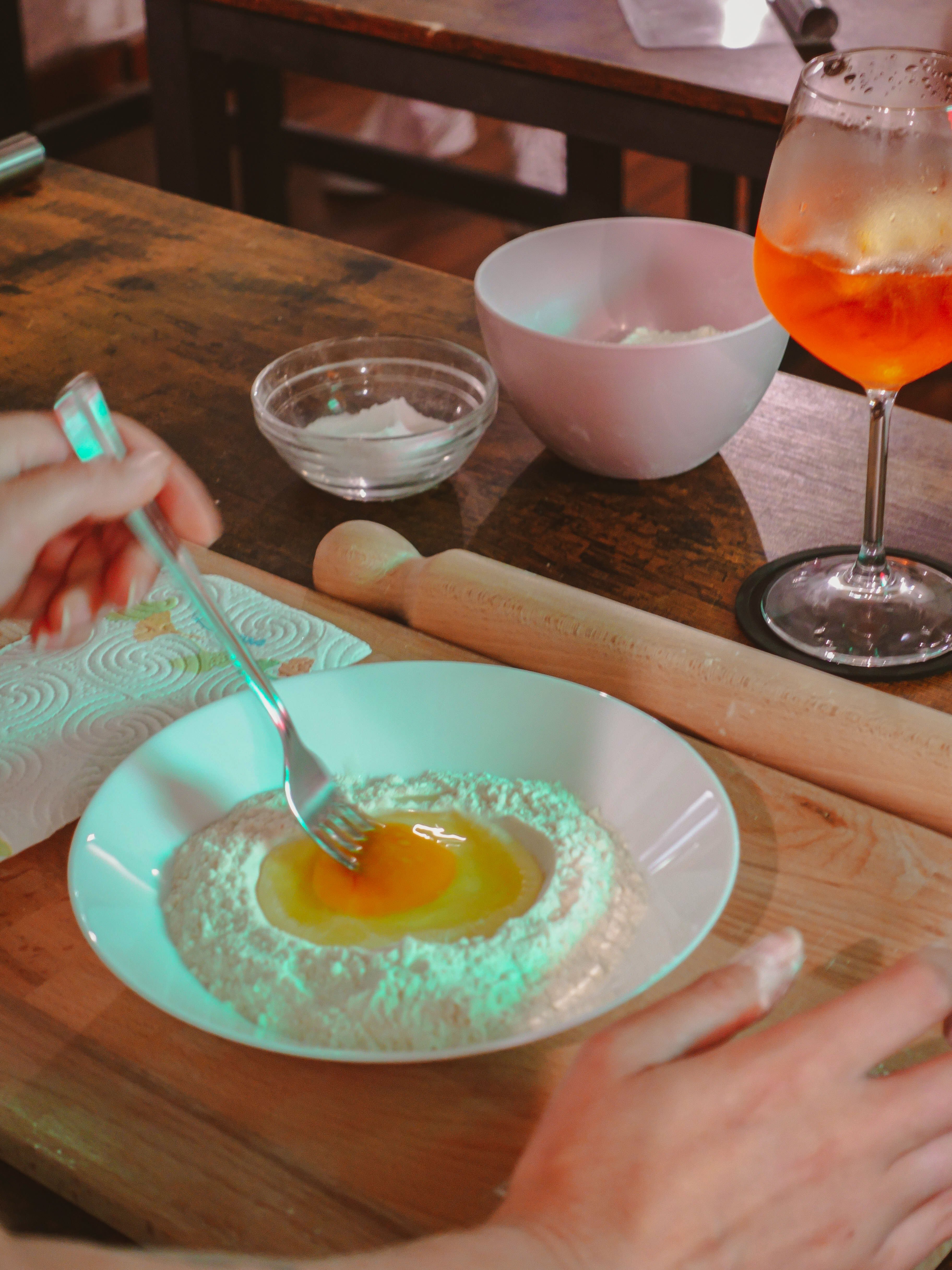 Carbonara Cooking Class Rome and Cocktail Crafting