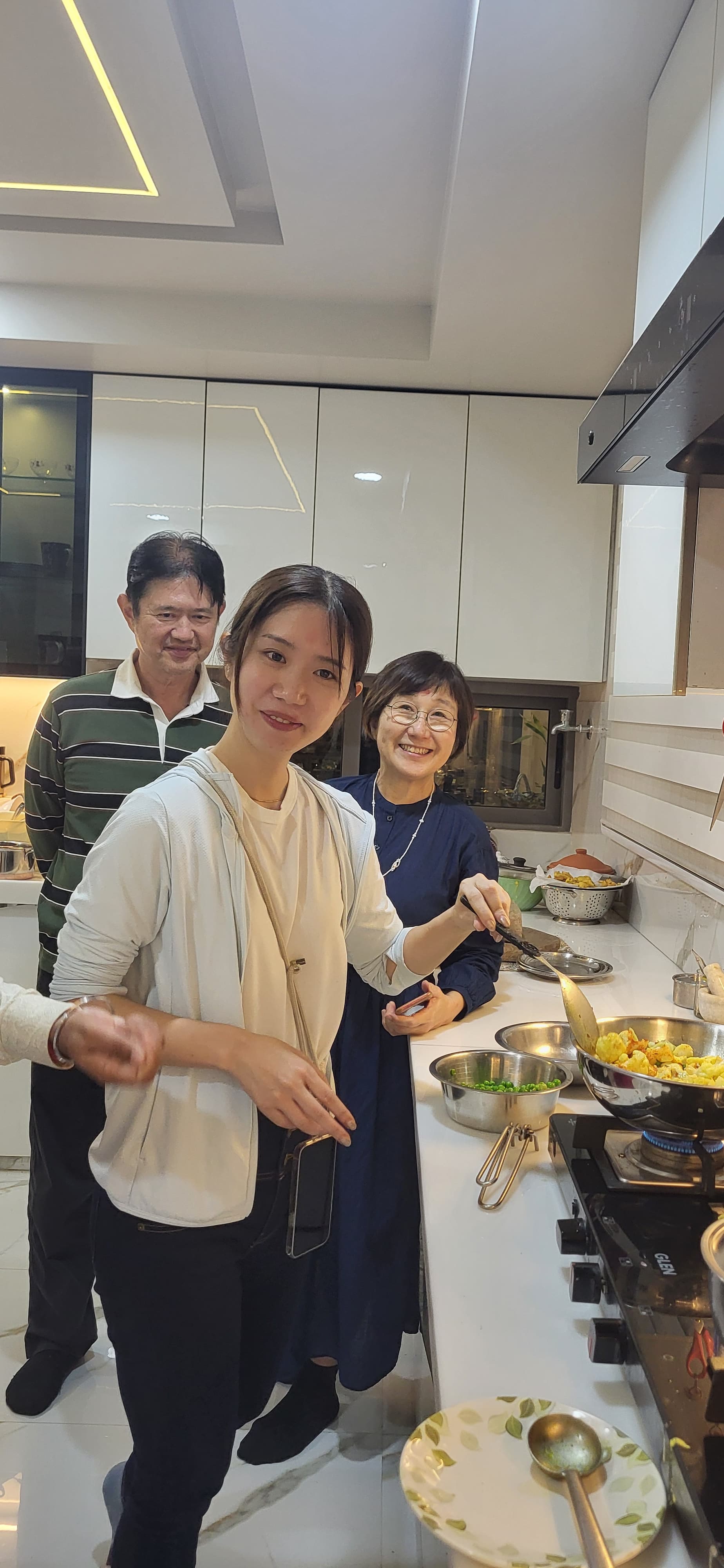 Suroth House Cooking Class with Market Tour