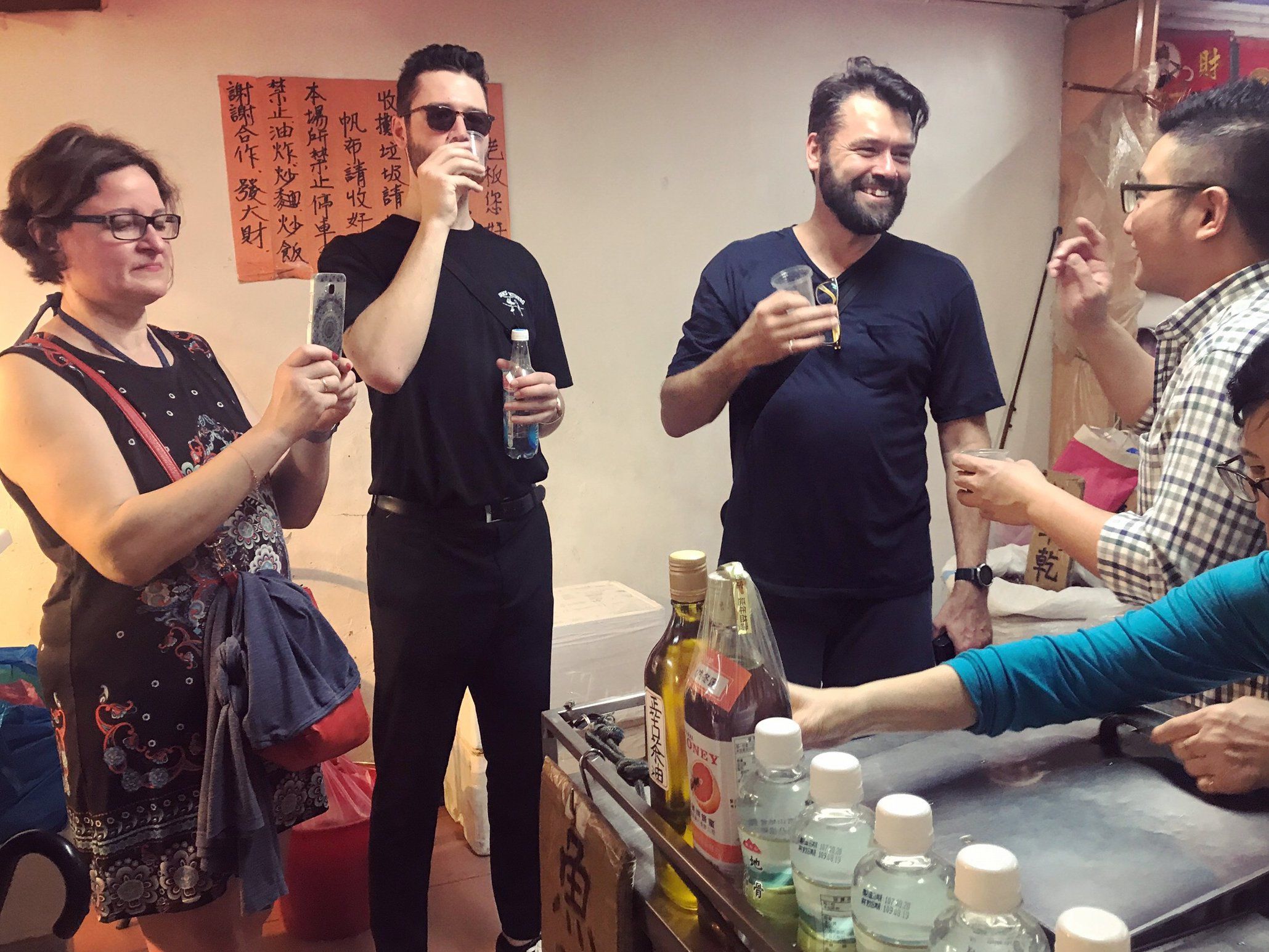 Taipei Food Tour and Colourful Bubble Tea Making