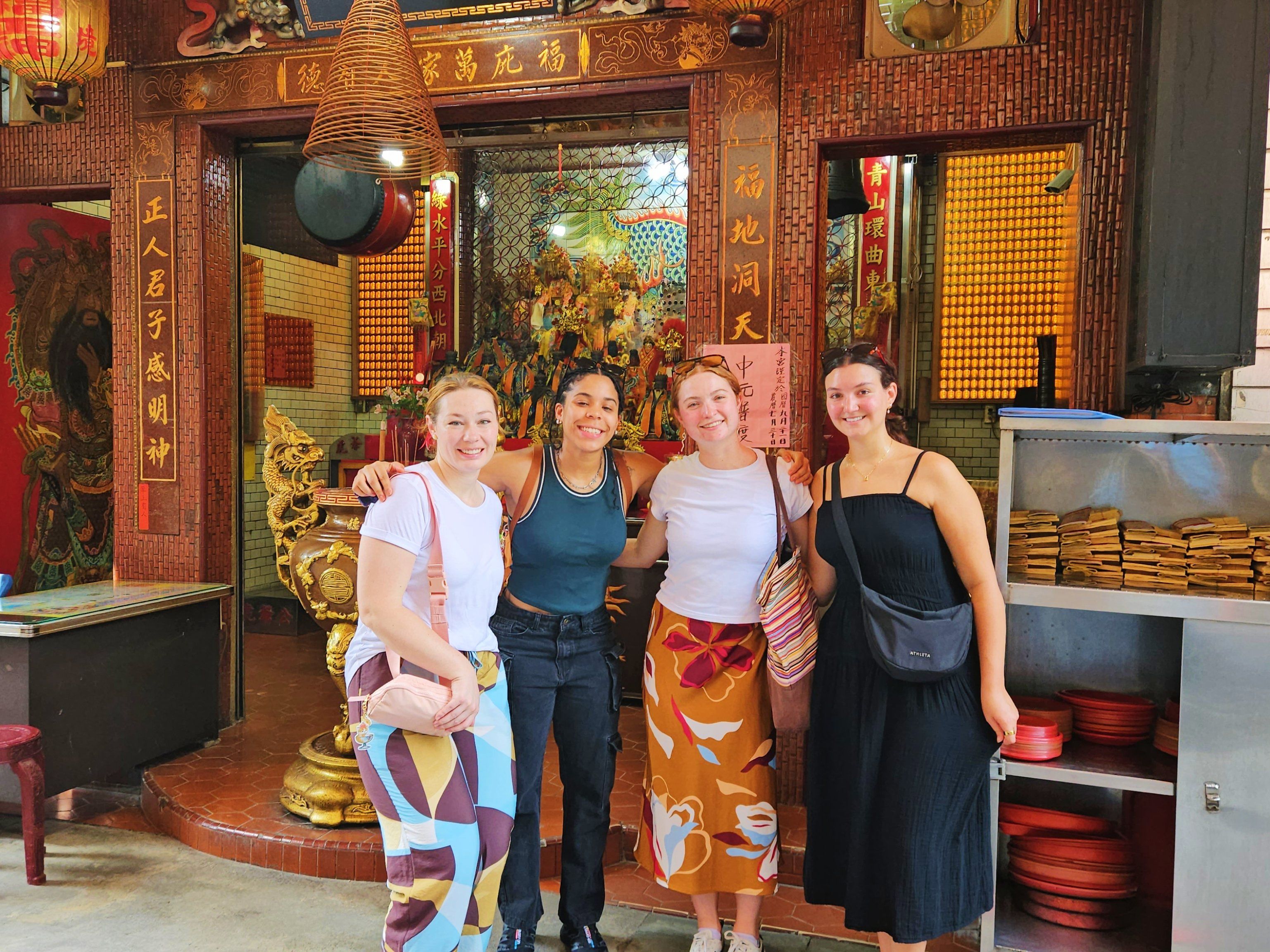 Taipei Market Secrets & The Ultimate Beef Noodle Soup Experience